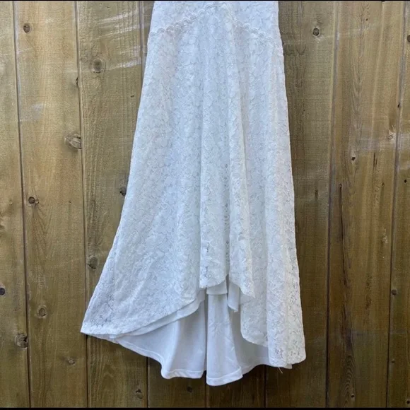 White Lace Puff Sleeve High Low Dress 🌿 - Picture 6 of 10